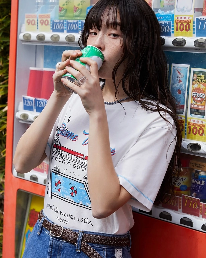 모토라 세리나 x 베네통 2025 여름 컬렉션 캠페인