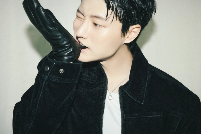 에잇세컨즈 X 우즈 25FW 한정 컬렉션 ‘The Modern Man’ 무신사드롭 단독 발매