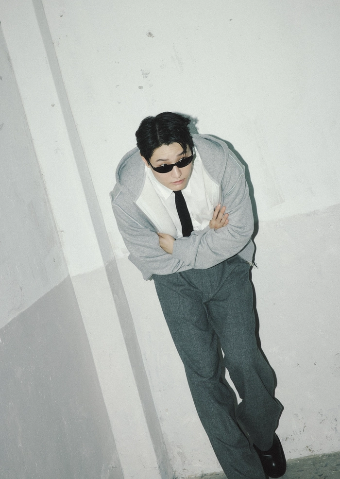 에잇세컨즈 X 우즈 25FW 한정 컬렉션 ‘The Modern Man’ 무신사드롭 단독 발매