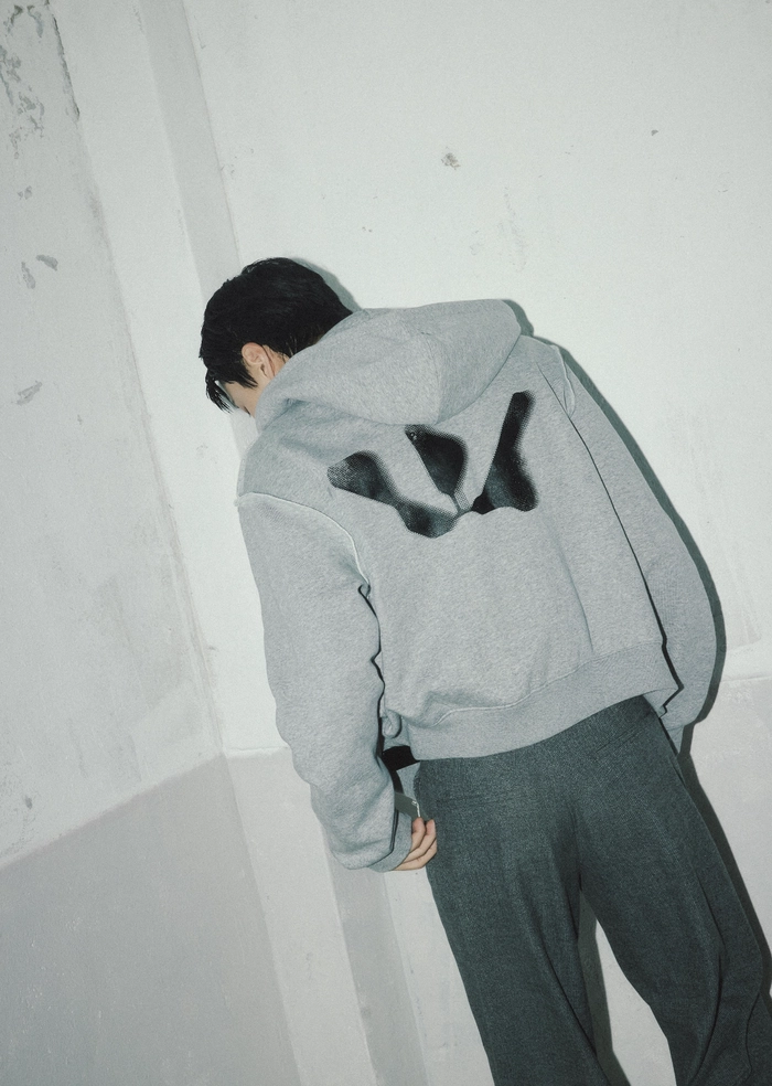 에잇세컨즈 X 우즈 25FW 한정 컬렉션 ‘The Modern Man’ 무신사드롭 단독 발매