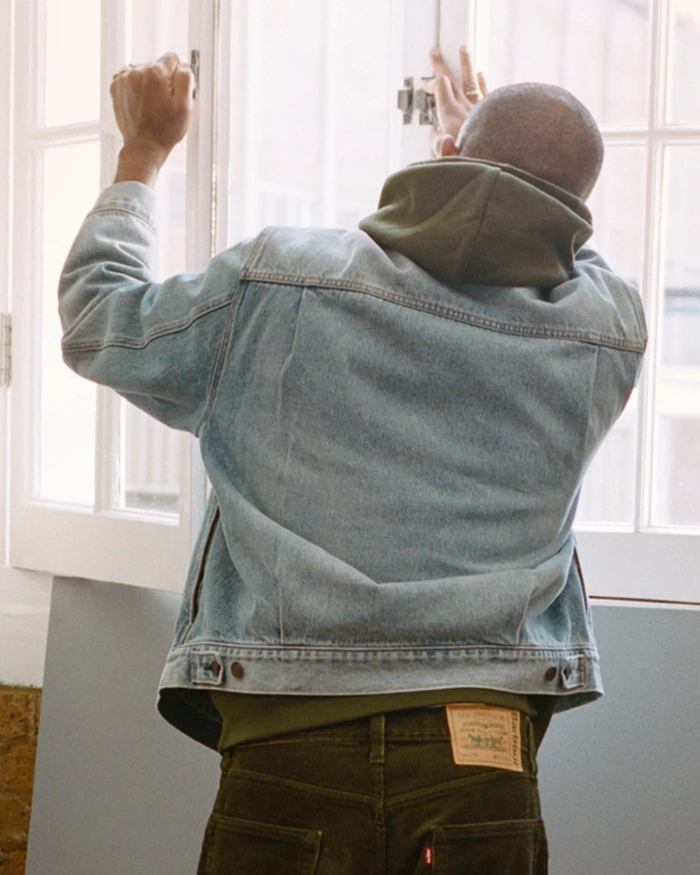 리바이스와 바버, 전통의 기술로 다시 빚은 헤리티지 협업