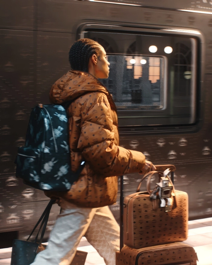 MCM, 상상으로 떠나는 ‘Galactic Festive’ 홀리데이 여정