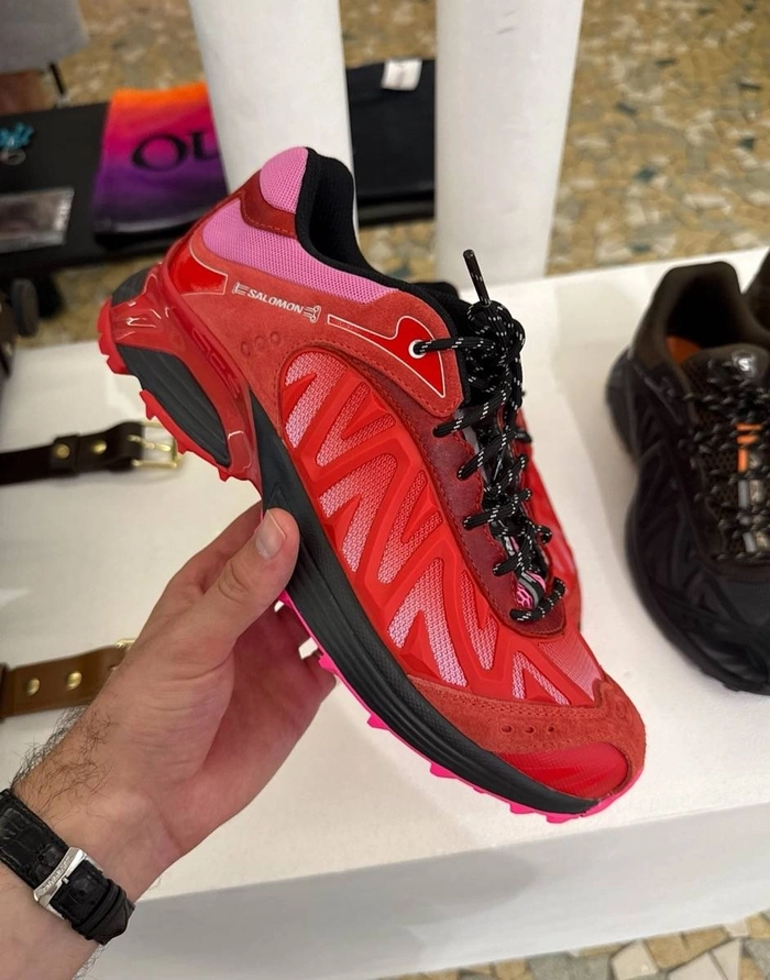 에리즈 x 살로몬 XT-Whisper 협업 공개