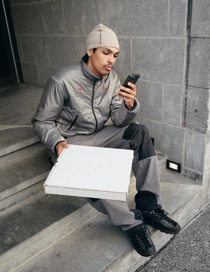 자운드와 데상트 얼터레인 2025 협업 컬렉션 공개