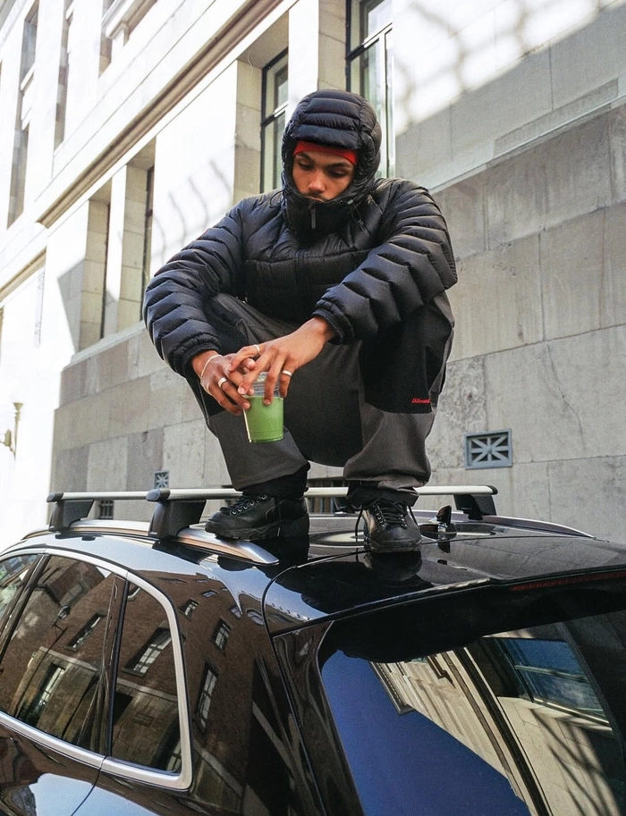 자운드와 데상트 얼터레인 2025 협업 컬렉션 공개