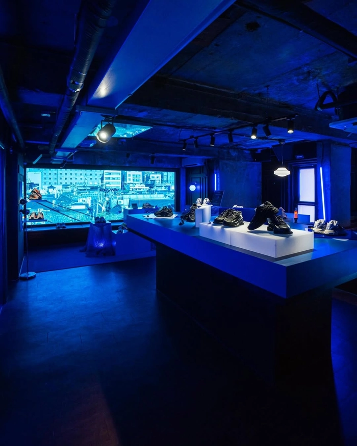 아디다스 x 퍼렐 윌리엄스 젤리피시 팝업 개최