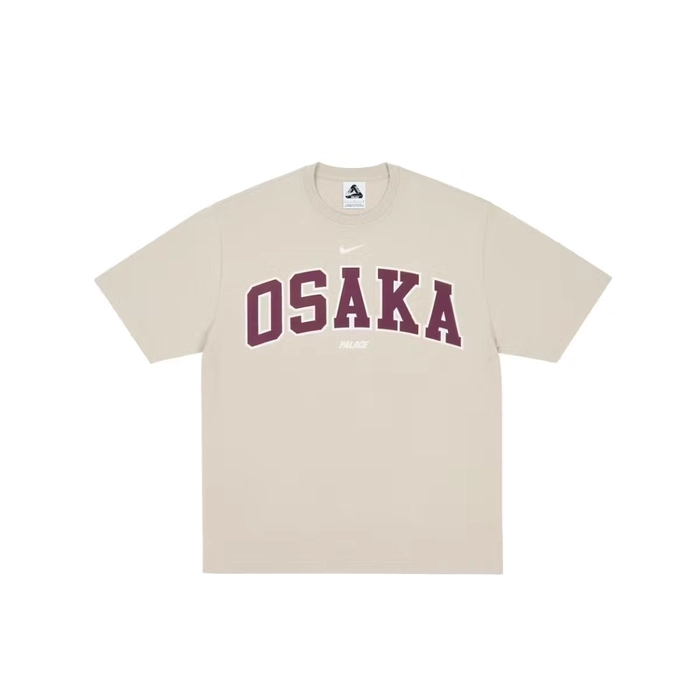 나이키와 팔라스, 매장별 한정 후디와 티셔츠 공개