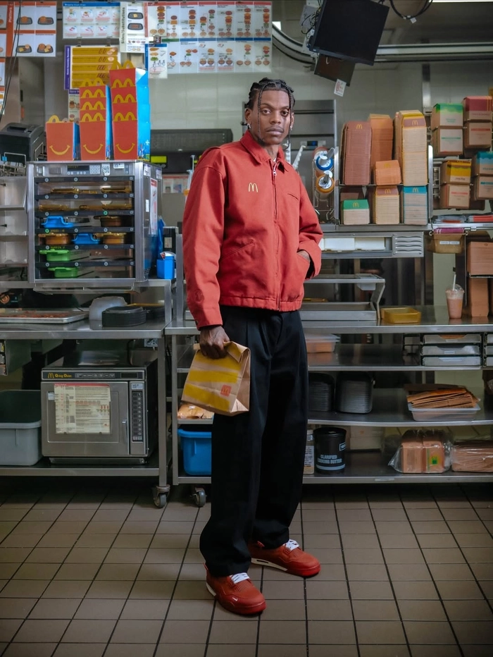나이젤 실베스터 x 맥도날드 ‘이달의 직원’ 컬렉션 출시