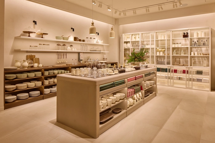 따뜻한 감성으로 재단장한 자라홈 롯데월드몰 플래그십