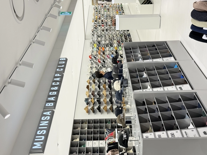 무신사 용산 메가스토어 전격 오픈