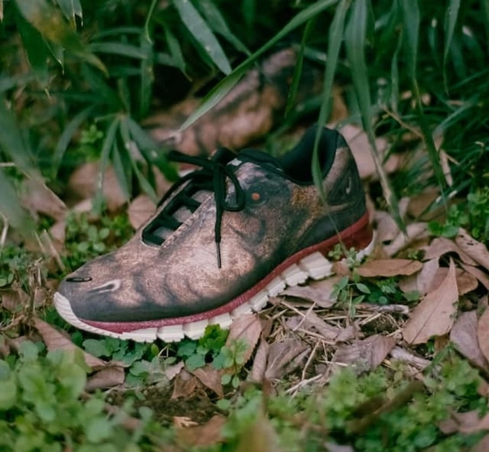 더블렛 x 아식스 공룡 스니커즈 출시