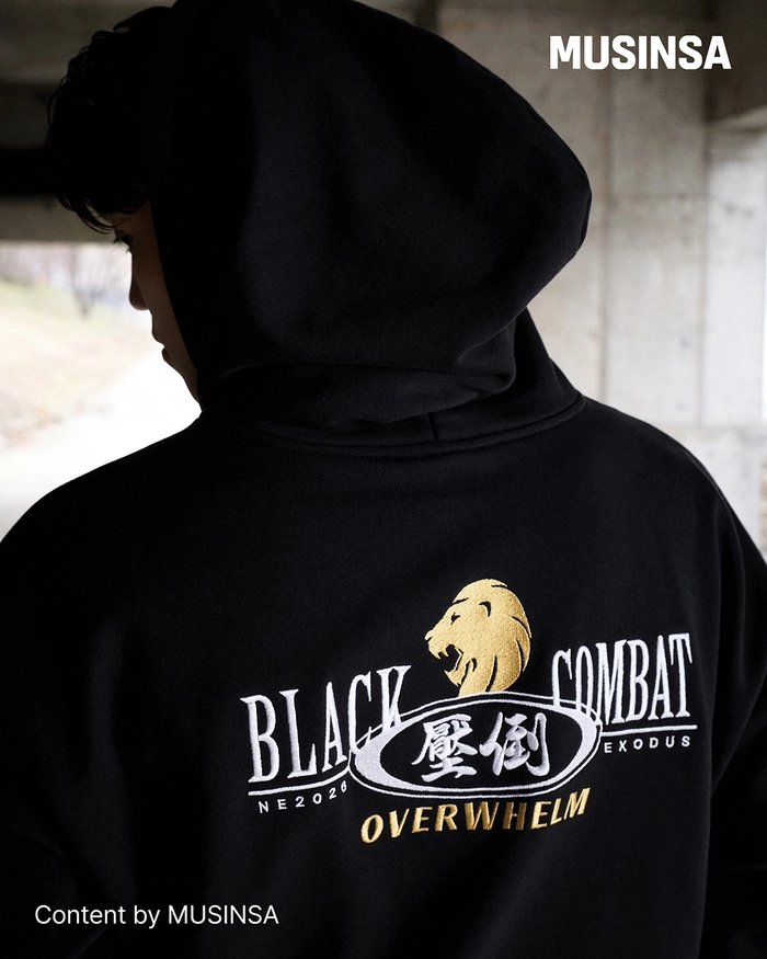 압도×블랙컴뱃 무신사드롭 공개