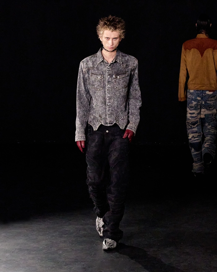 준태킴 FW26 아나코 펑크 컬렉션 공개