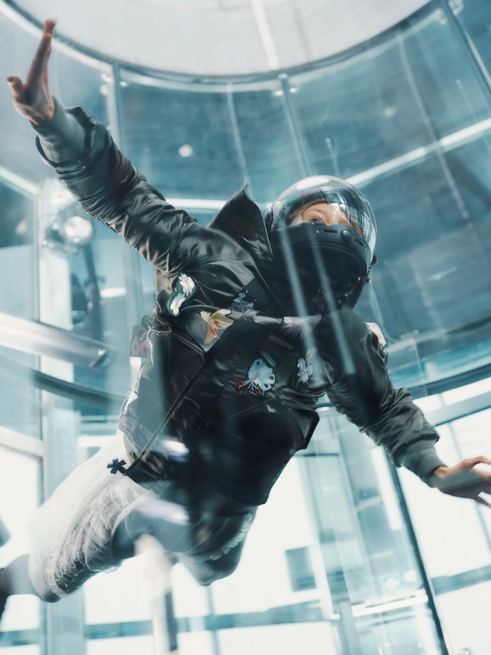 세실리에 반센과 알파 인더스트리의 협업 소식