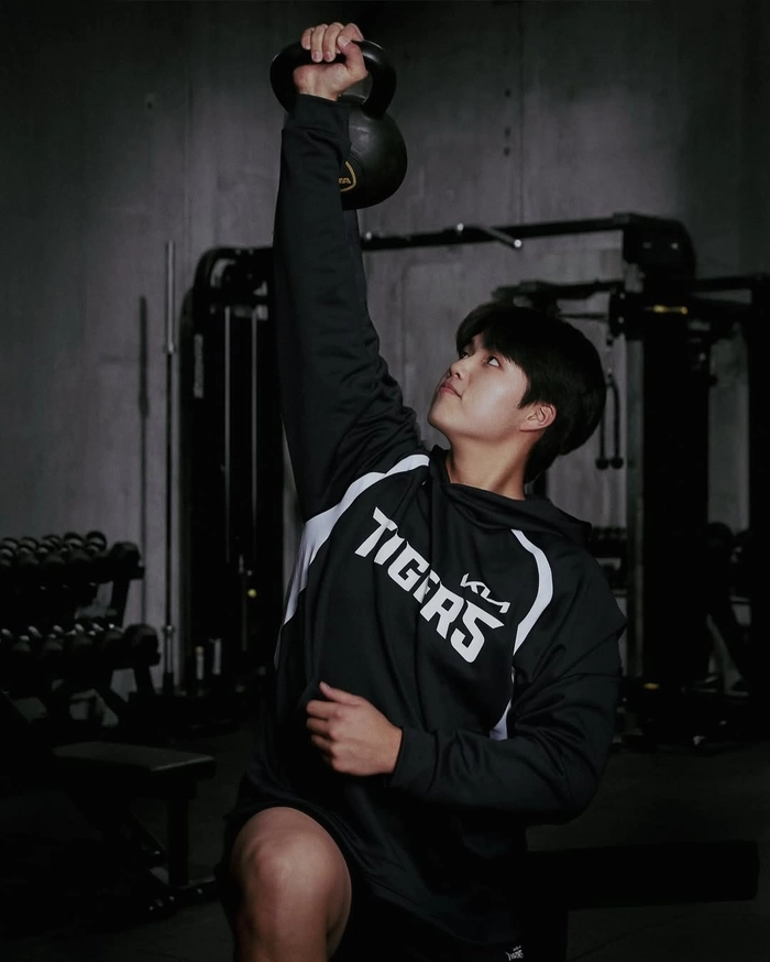 아이앱스튜디오 x 기아 타이거즈 26시즌 어센틱 의류 디자인 공개