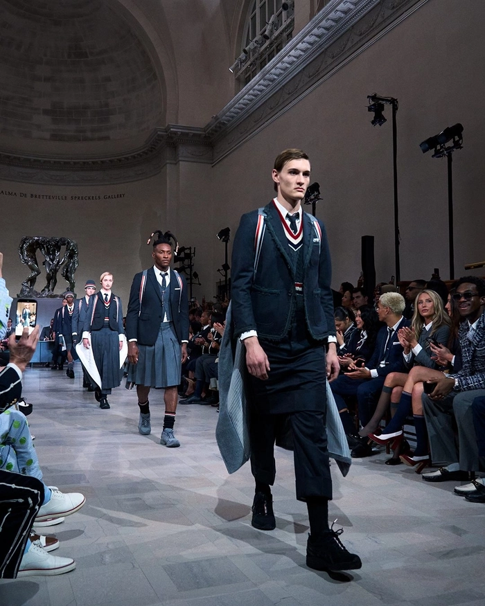 톰브라운 아식스 젤카야노 14 협업 공개