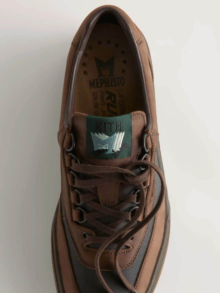 키스와 메피스토의 첫 협업 컬렉션