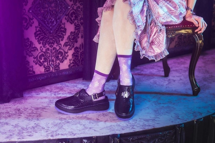 컨버스 X 안나 수이 웨폰 플랫폼 스니커즈 앤 클로그 출시