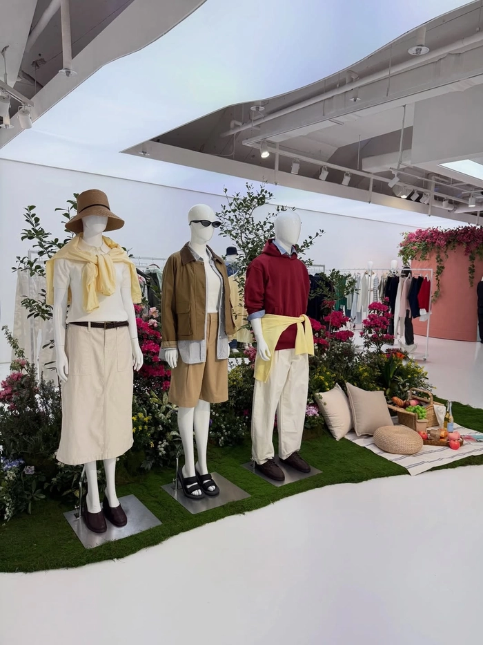 유니클로 2026 봄 여름 컬렉션 공개