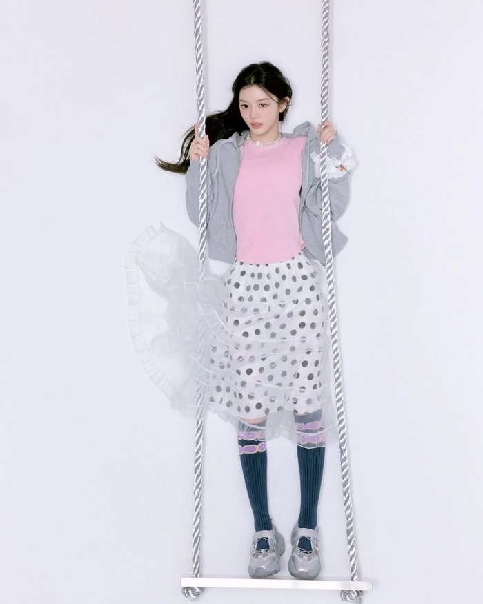 락피쉬웨더웨어와 아일릿의 협업 컬렉션