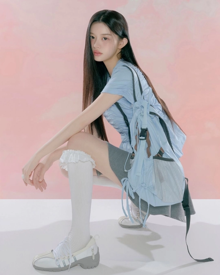 락피쉬웨더웨어와 아일릿의 협업 컬렉션