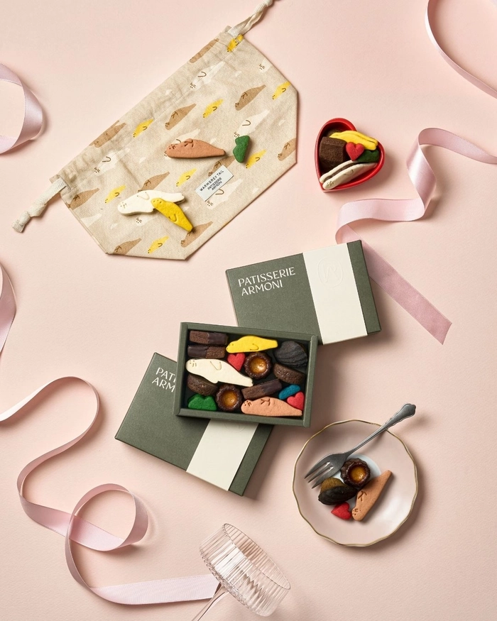 파티세리 아모니와 웜그레이테일 협업 쿠키 세트