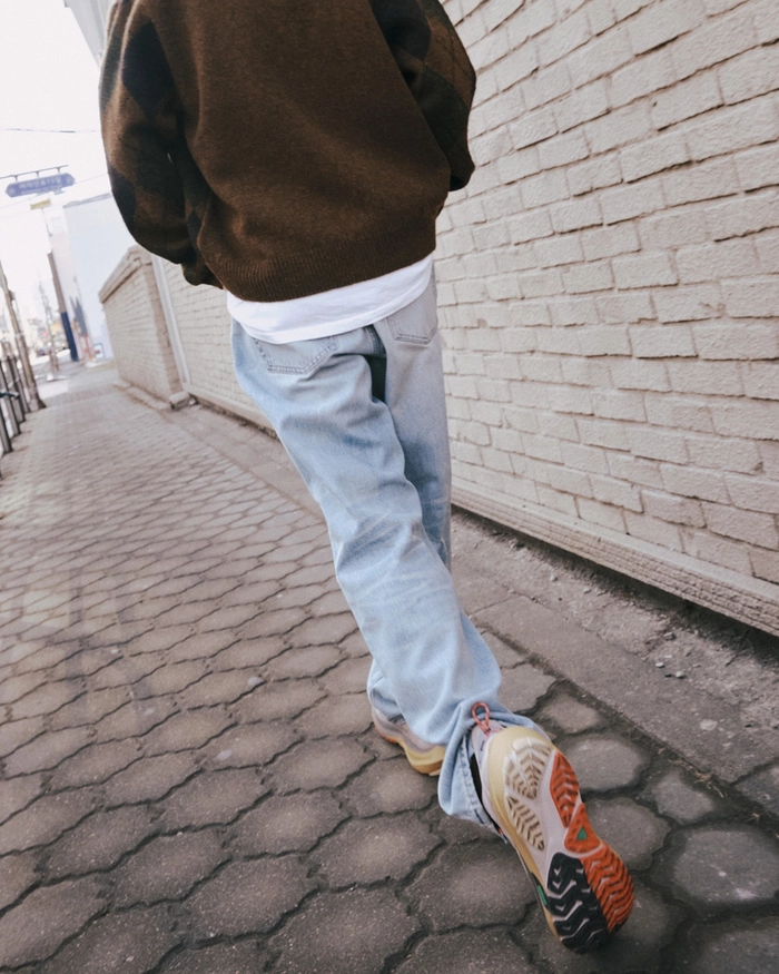 EQL, 제프 스테이플 x 브룩스 고스트 트레일 단독 발매