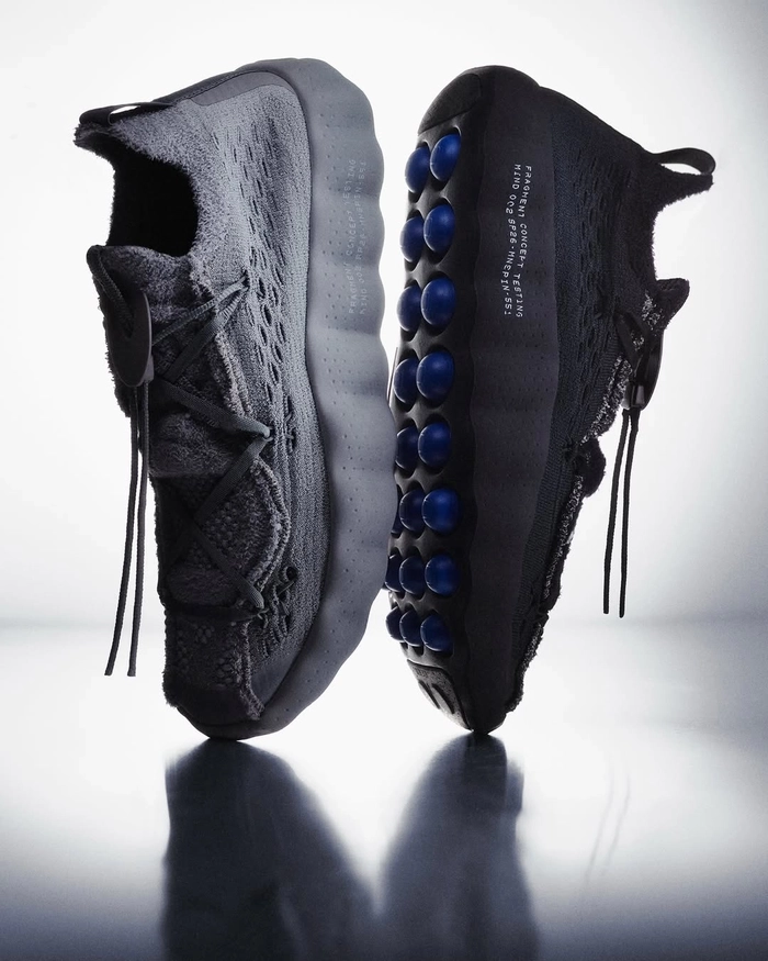 나이키와 프라그먼트 디자인 협업 스니커즈 출시