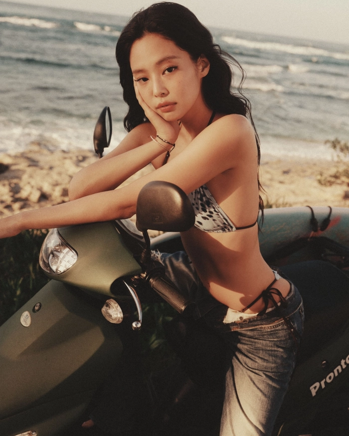 29CM, 제니 x 프랭키스 비키니 협업 발매 정보