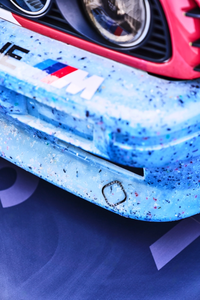 BMW와 케이스티파이의 지속가능한 협업 컬렉션