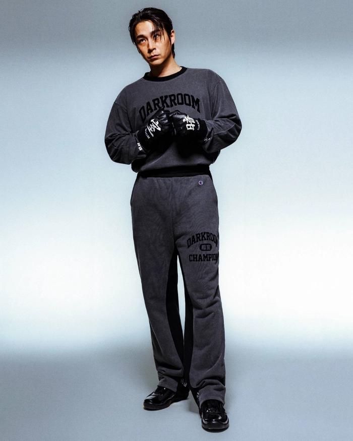다크룸 스튜디오와 챔피온 협업 컬렉션 발매