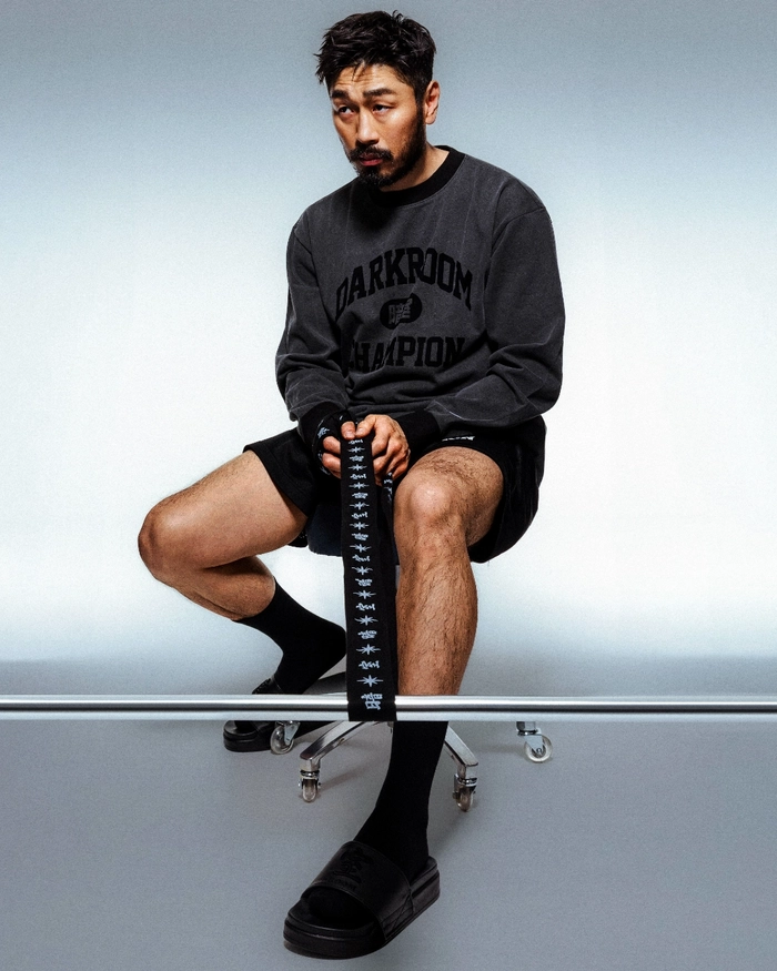 다크룸 스튜디오와 챔피온 협업 컬렉션 발매