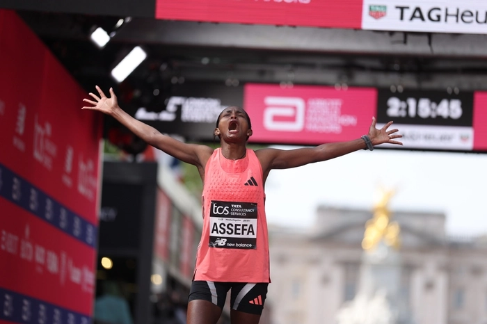 아디다스 아디제로 아디오스 프로 이보 3 출시