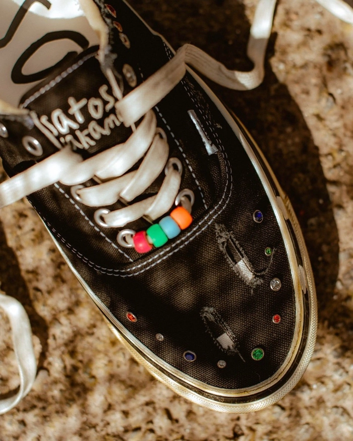 사토시 나카모토 x 반스 에라 95 라운드 주얼 출시