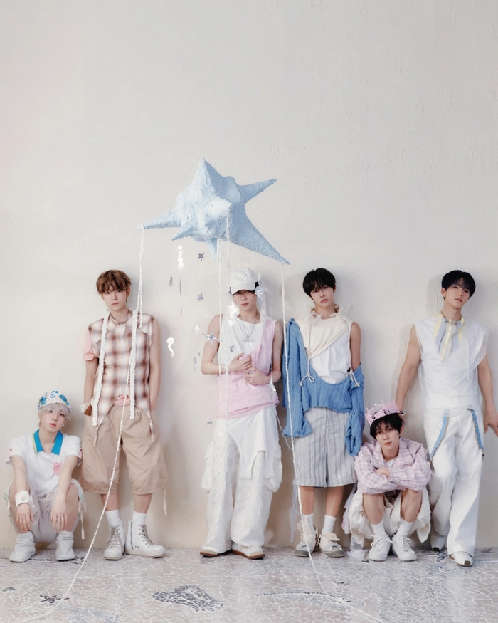 NCT 첫 정규 앨범 무신사 드롭 발매