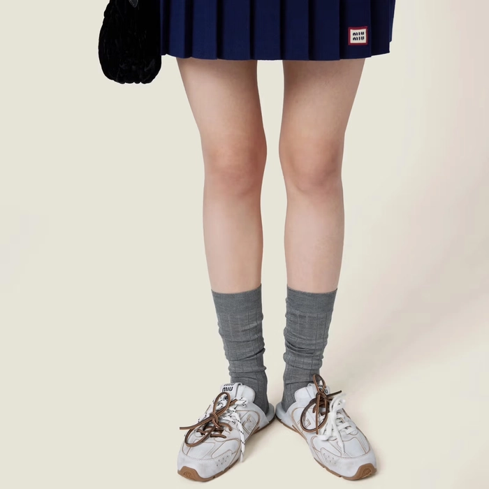 미우미우 x 뉴발란스 530 SL 뮬 출시
