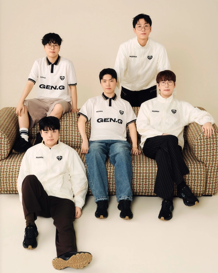 젠지 x 무신사 두 번째 협업 유니폼 출시