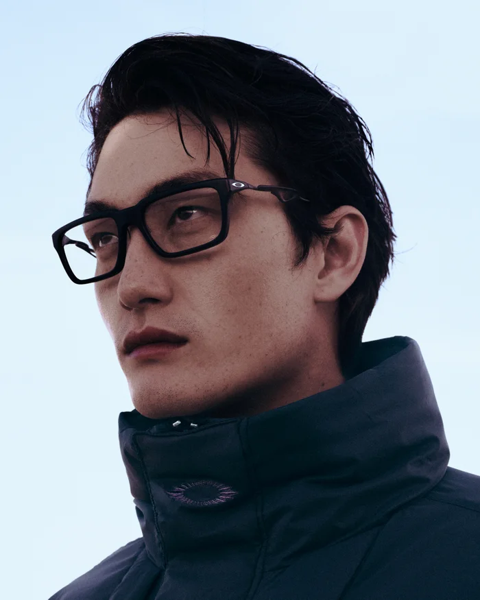 오클리 자켓 패밀리 2026 FW, 신제품 4종·성수 팝업