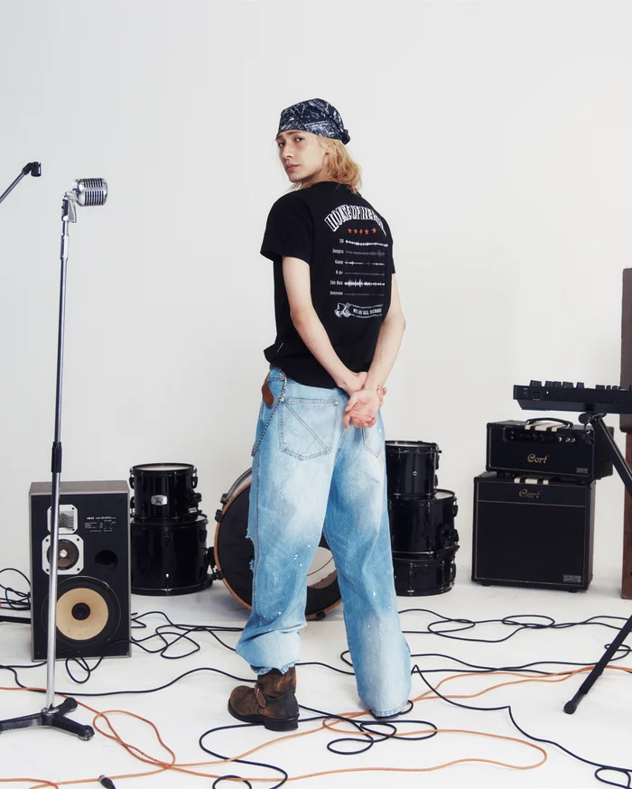 엑스디너리 히어로즈 × 더바이닐하우스, 무신사 드롭 발매