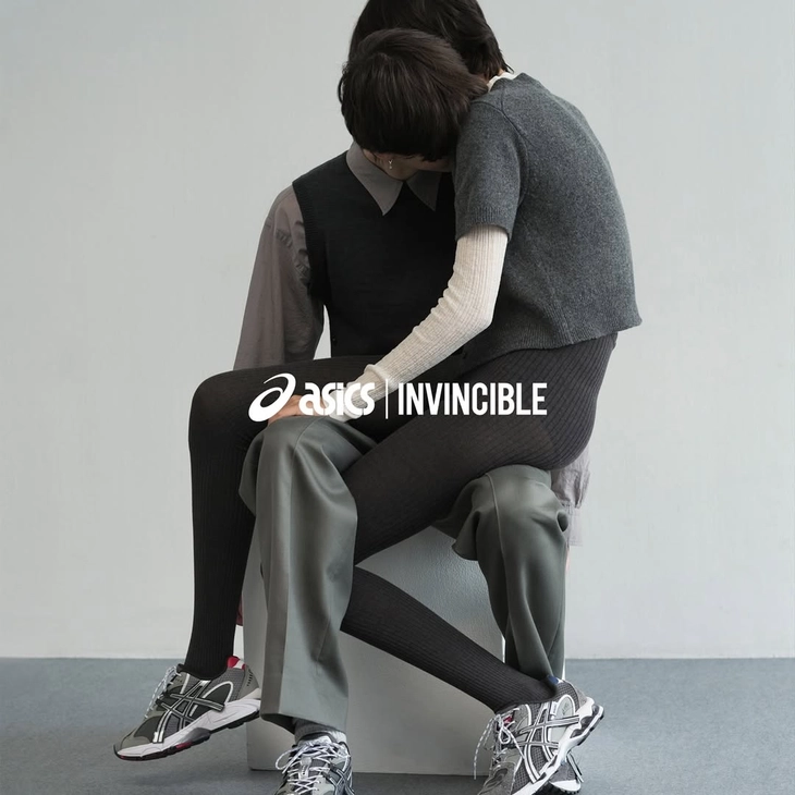인빈서블 x 아식스 10주년 기념 ‘GEL-NIMBUS 10.1 404 RGB’ 출시