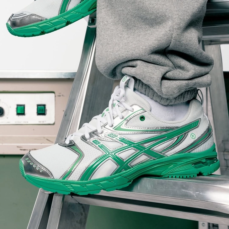 히든 NY 협업 아식스 젤-DS 트레이너 14 공개