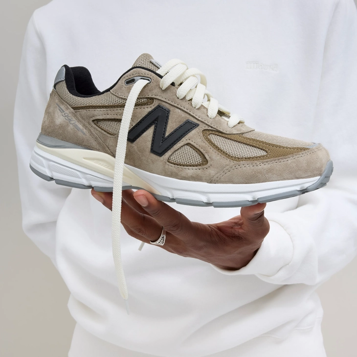 자운드 x 뉴발란스 990v4 머쉬룸 프리오더 출시 안내