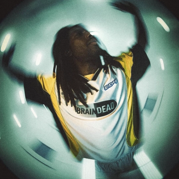 아디다스 x 브레인 데드 2000년대 감성 협업