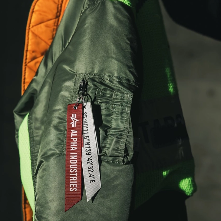 더블탭스 x 알파인더스트리 MA-1 협업 출시