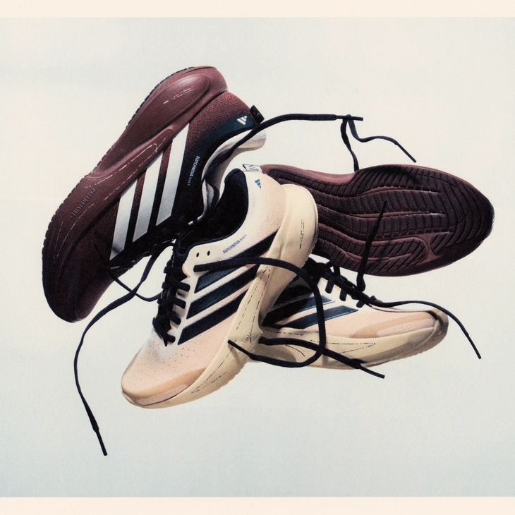 아디다스 x 송 포 더 뮤트 러닝 협업