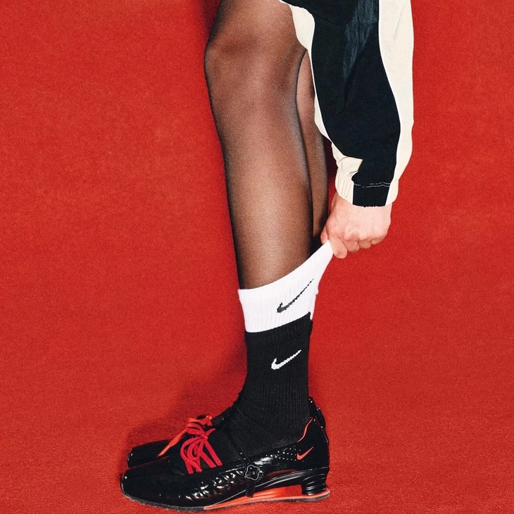 나이키와 레이블후드 샥스 Z 칼리스트라 출시