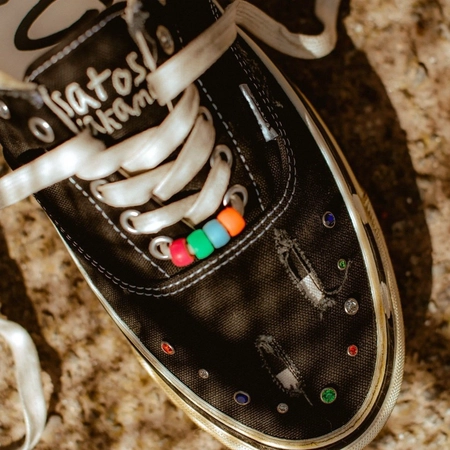 사토시 나카모토 x 반스 에라 95 라운드 주얼 출시