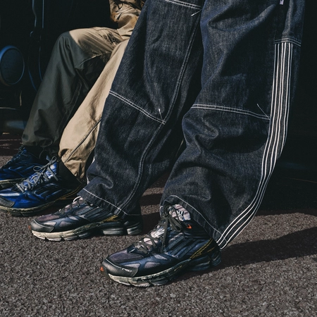 아디다스 x 피치스 첫 협업 컬렉션 출시