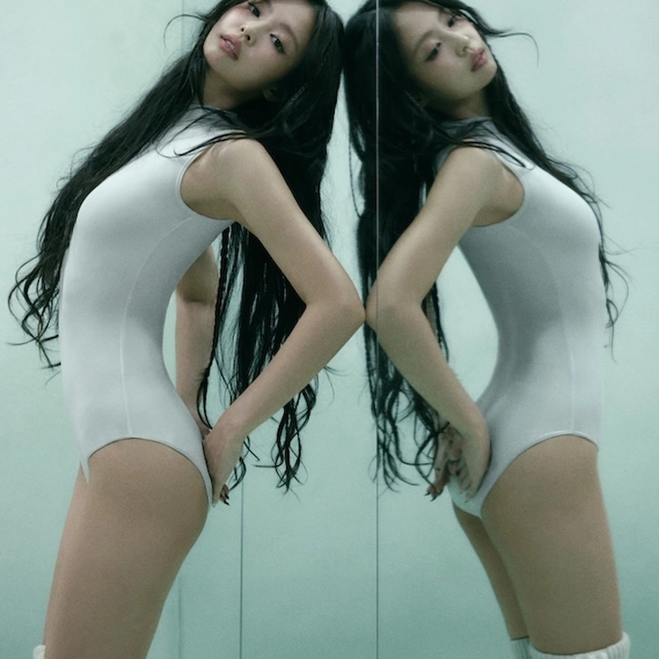 아디다스 오리지널스 × 제니 첫 협업