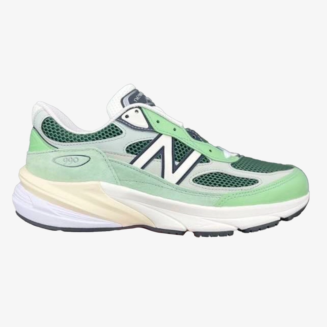 뉴발란스 990v6 메이드 인 USA 아보카도 U990AB6